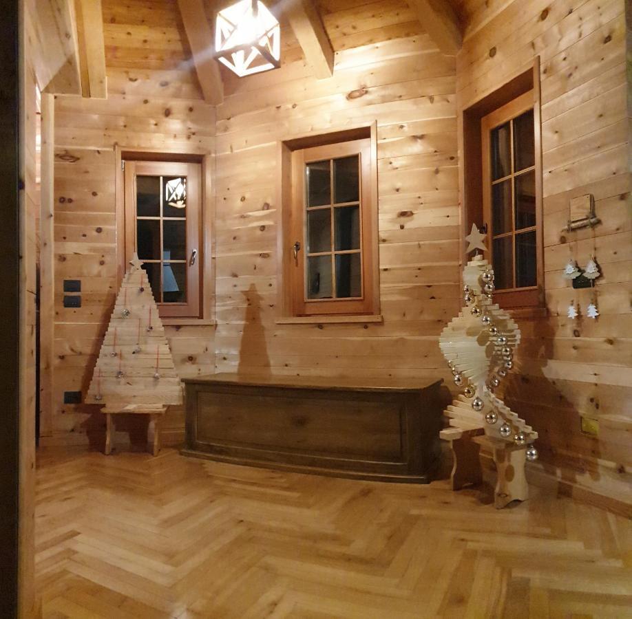 فارزو B&B Chalet Il Picchio المظهر الخارجي الصورة