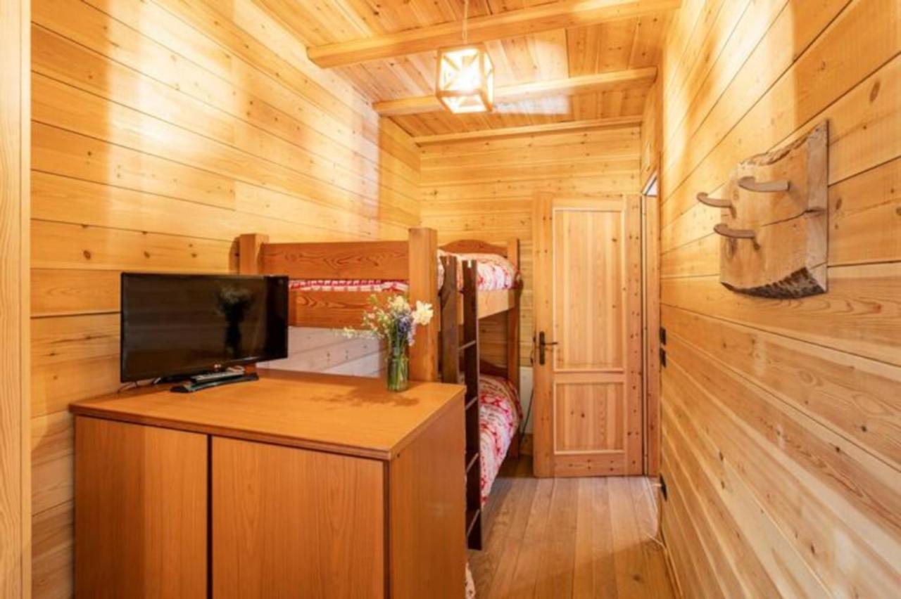 فارزو B&B Chalet Il Picchio المظهر الخارجي الصورة