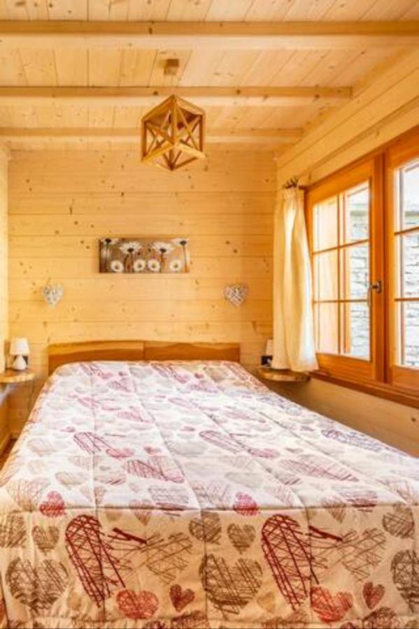 فارزو B&B Chalet Il Picchio المظهر الخارجي الصورة