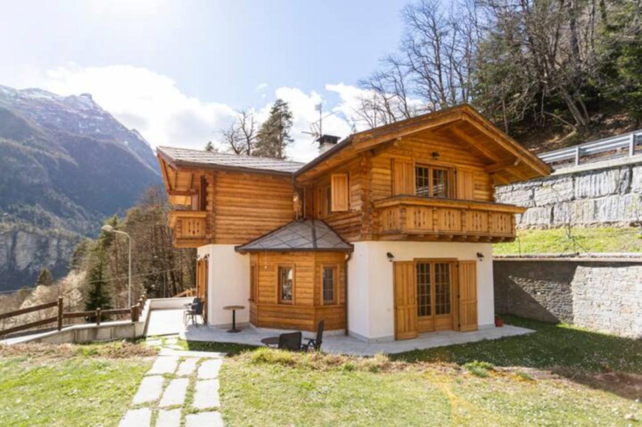 فارزو B&B Chalet Il Picchio المظهر الخارجي الصورة