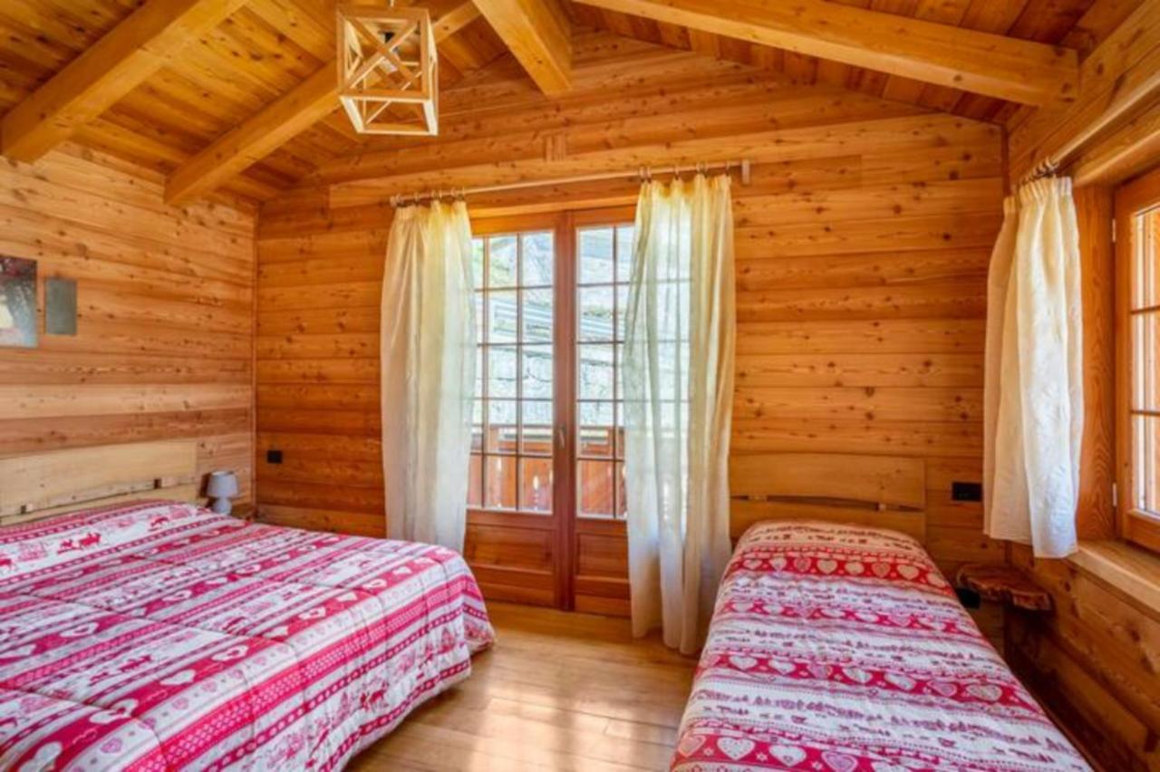 فارزو B&B Chalet Il Picchio المظهر الخارجي الصورة