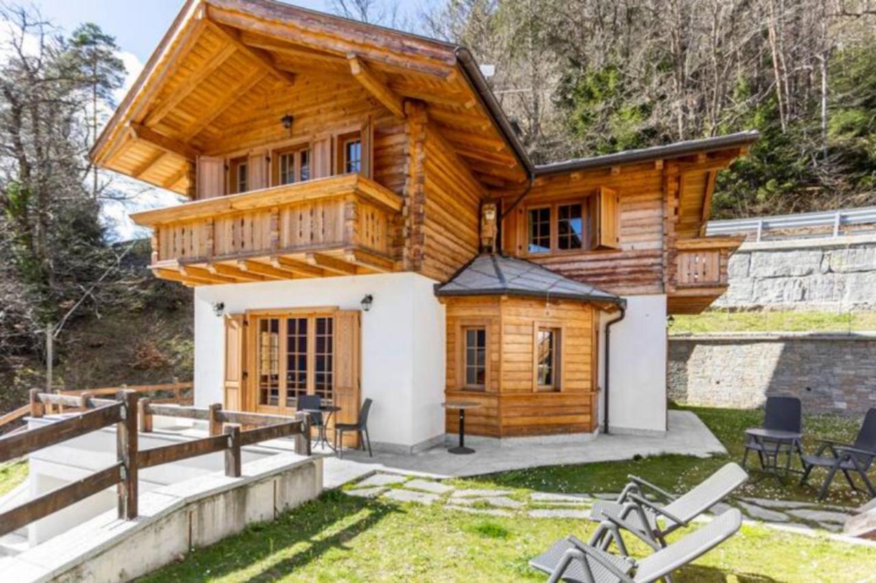 فارزو B&B Chalet Il Picchio المظهر الخارجي الصورة