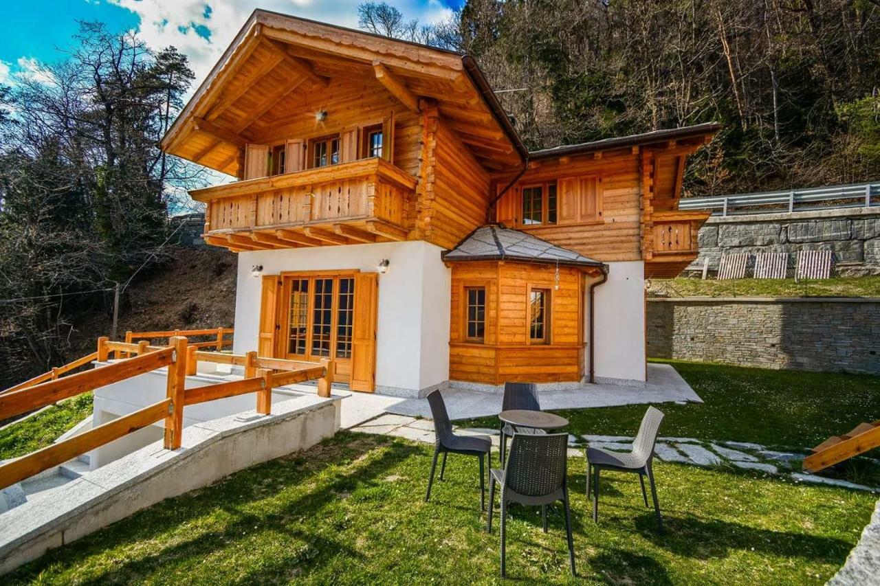 فارزو B&B Chalet Il Picchio المظهر الخارجي الصورة